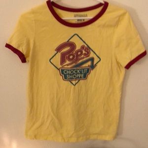 💛NICE riverdale shirt💛